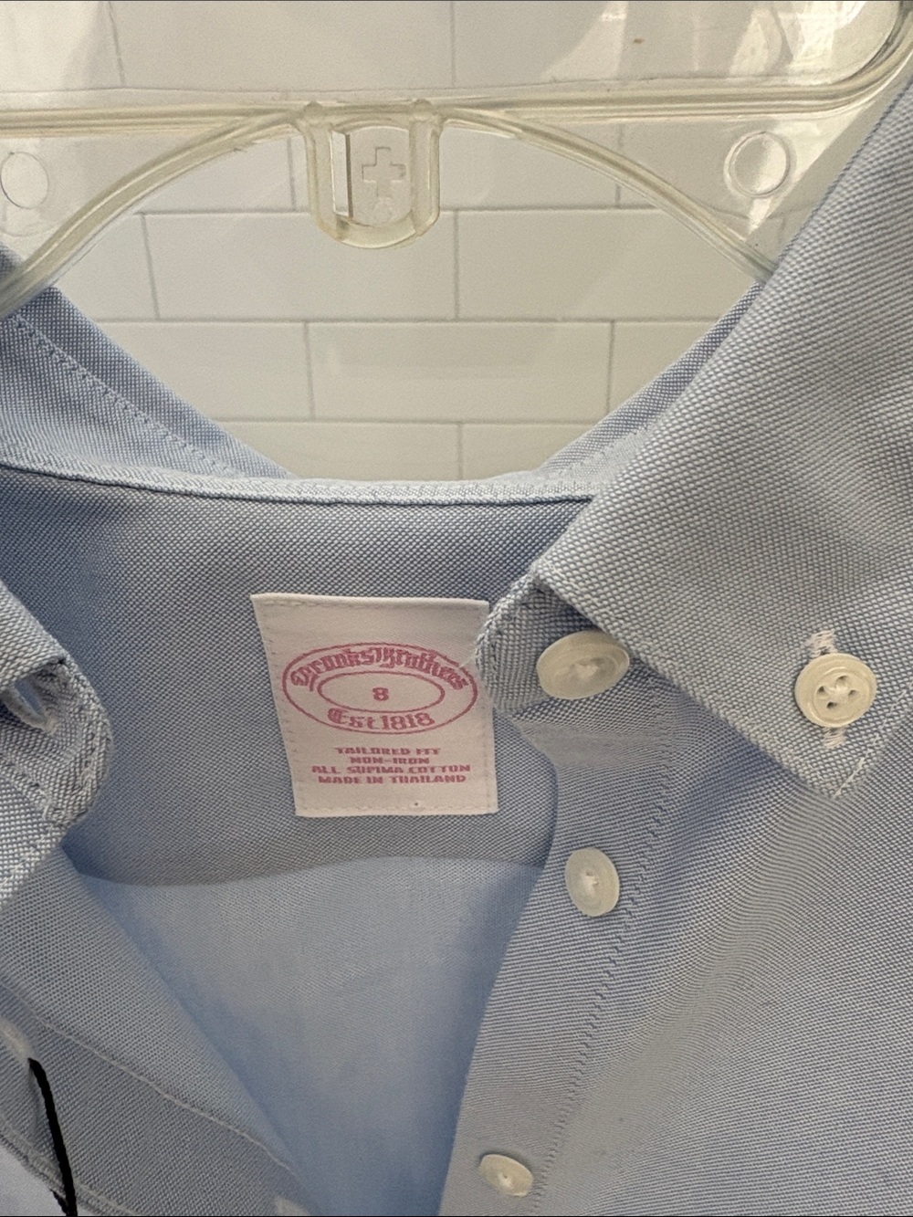 Women’s Brooks Brothers Pale Blue Button-Down Oxford Shirt - Picture 2 of 7